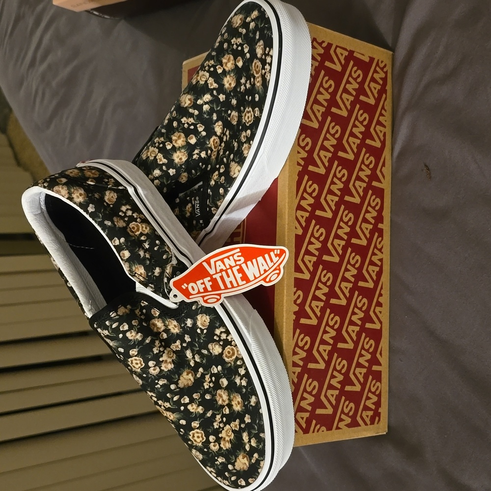 Floral vans